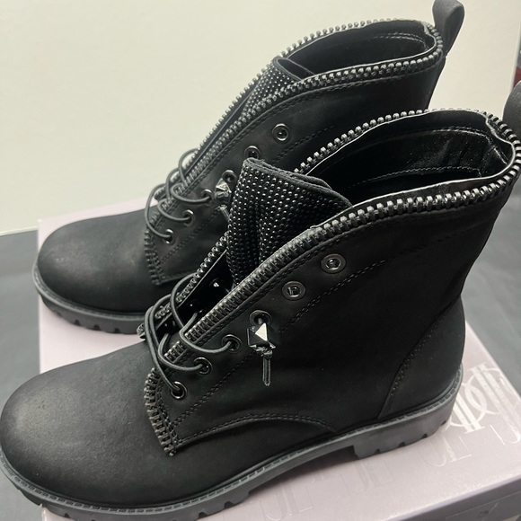 Jennifer Lope Boots - Size 7 - Brand new in box - Picture 6 of 12